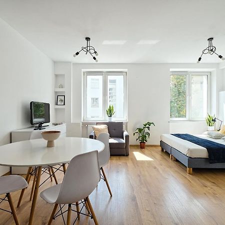 Urbannestgroup - Angorska Przy Stadionie Narodowym Варшава Екстериор снимка